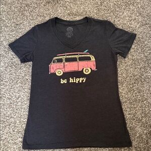 Be Hippy Womens V-Neck tee small